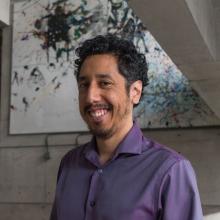 Arturo Deza headshot