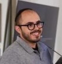 Dr. Bernardo Aceituno