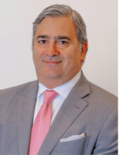 Nader Yaghoubi headshot